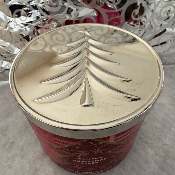 White Barn Christmas Cider 3-Wick Candle (NWT, Unused) - Picture 3 of 8